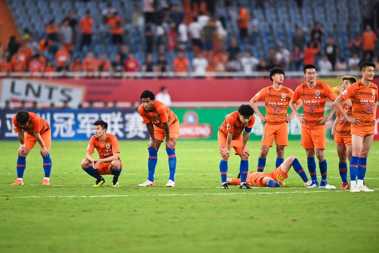 Nội Thất 190